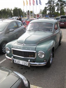 This is an AWESOME vintage Volvo we saw outside the (get ready for itâ€¦) IKEA!