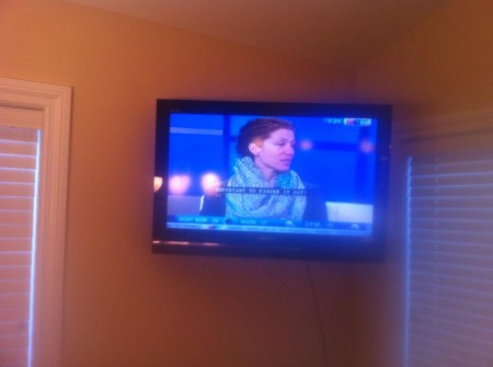 A still shot of CTV morning live, as seen from Harpreet's kitchen.  Thanks Harpreet!