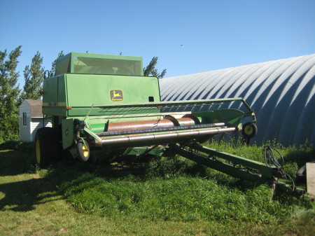 The old old pull-behind combine