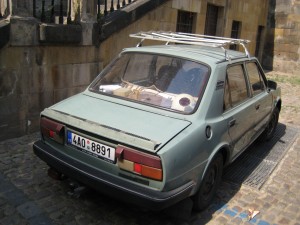 Vintage Skoda in CZ.  I like the roof racks.