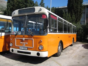 435